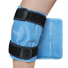 Gel ice pack compared with a strap-style ice bag for knee recovery